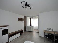 Drumul Taberei, metrou Favorit garsoniera renovata, totul este nou